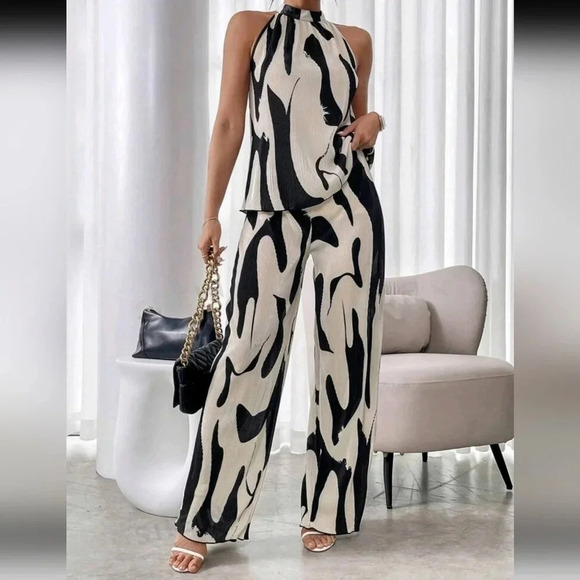 Essnce Women'S Printed Pleated Sleeveless Top And Pants Set - Picture 1 of 4